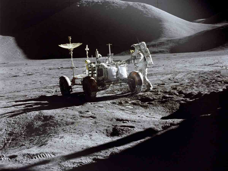 Apolo abandonada en la Luna está causando terremotos.