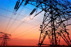 Corte congela revisión de amparos contra la Ley Eléctrica
