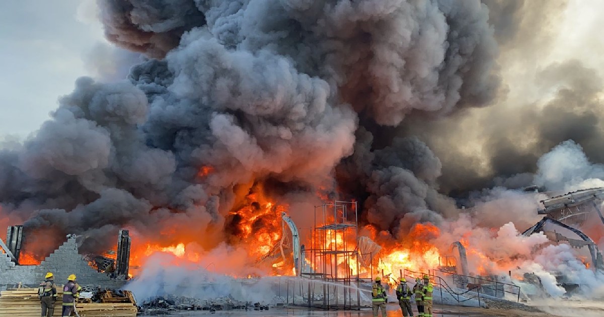 Incendio de fábrica de Nuevo León