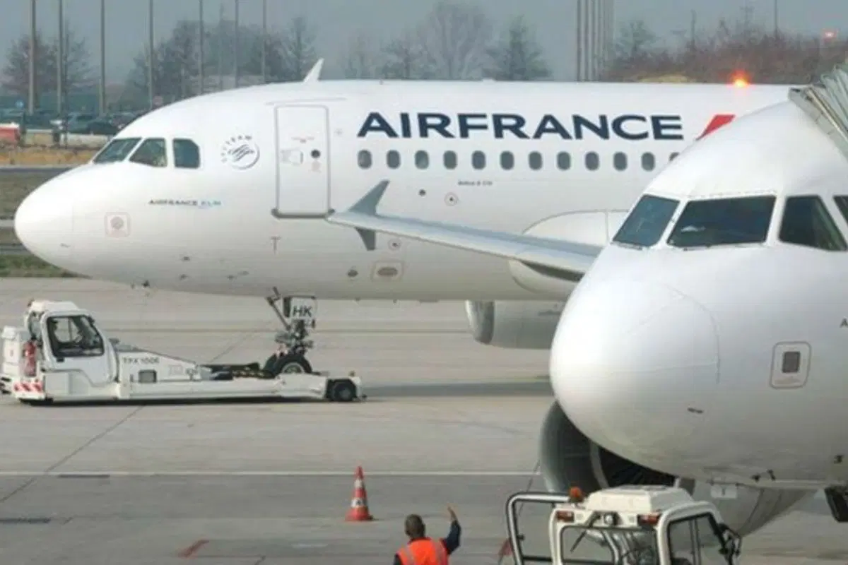 Paralizan aeropuertos en Francia por múltiples amenazas de bomba
