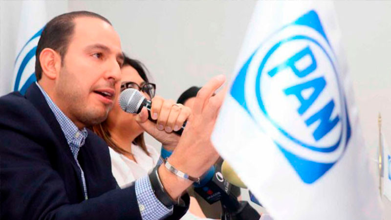 El liderazgo de Marko Cortés, presidente nacional del PAN, se ve ensombrecido por una decisión polémica que indica un retroceso en el albiazul.