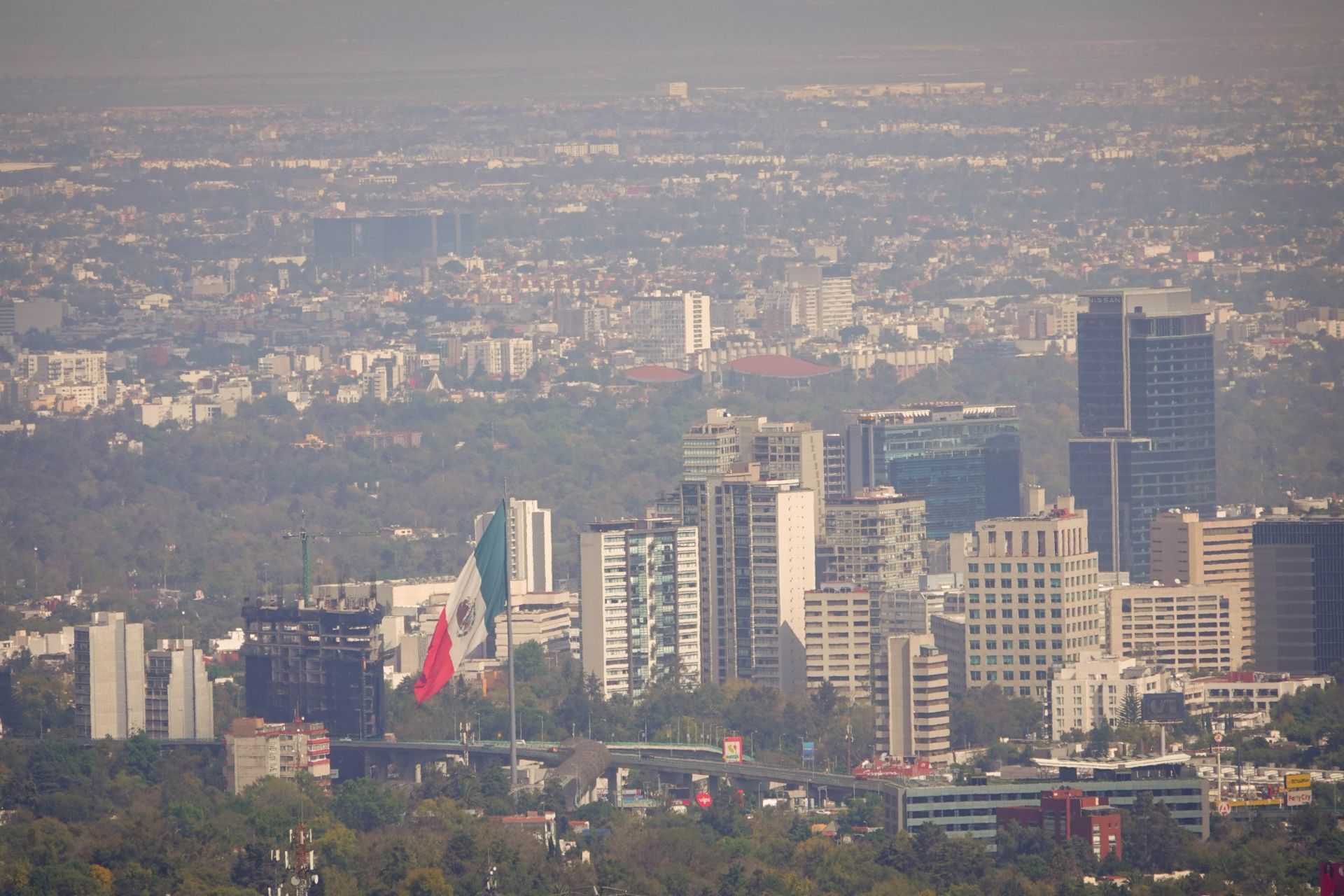 En una notificación emitida esta mañana por el Sistema de Monitoreo Atmosférico del Valle de México, se brindó información crucial sobre la calidad del aire en la CDMX.