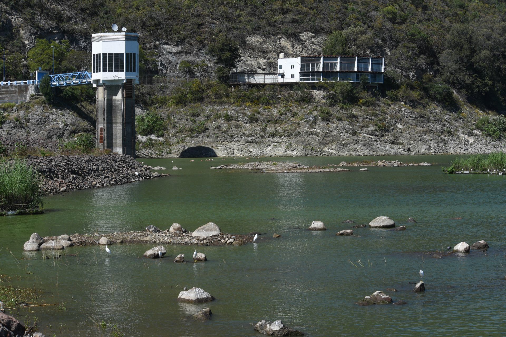 El Sistema Cutzamala concluye un año catastrófico afectado por la sequía, con un almacenamiento de 41.39%, igual a 323.92 millones de metros cúbicos de agua.