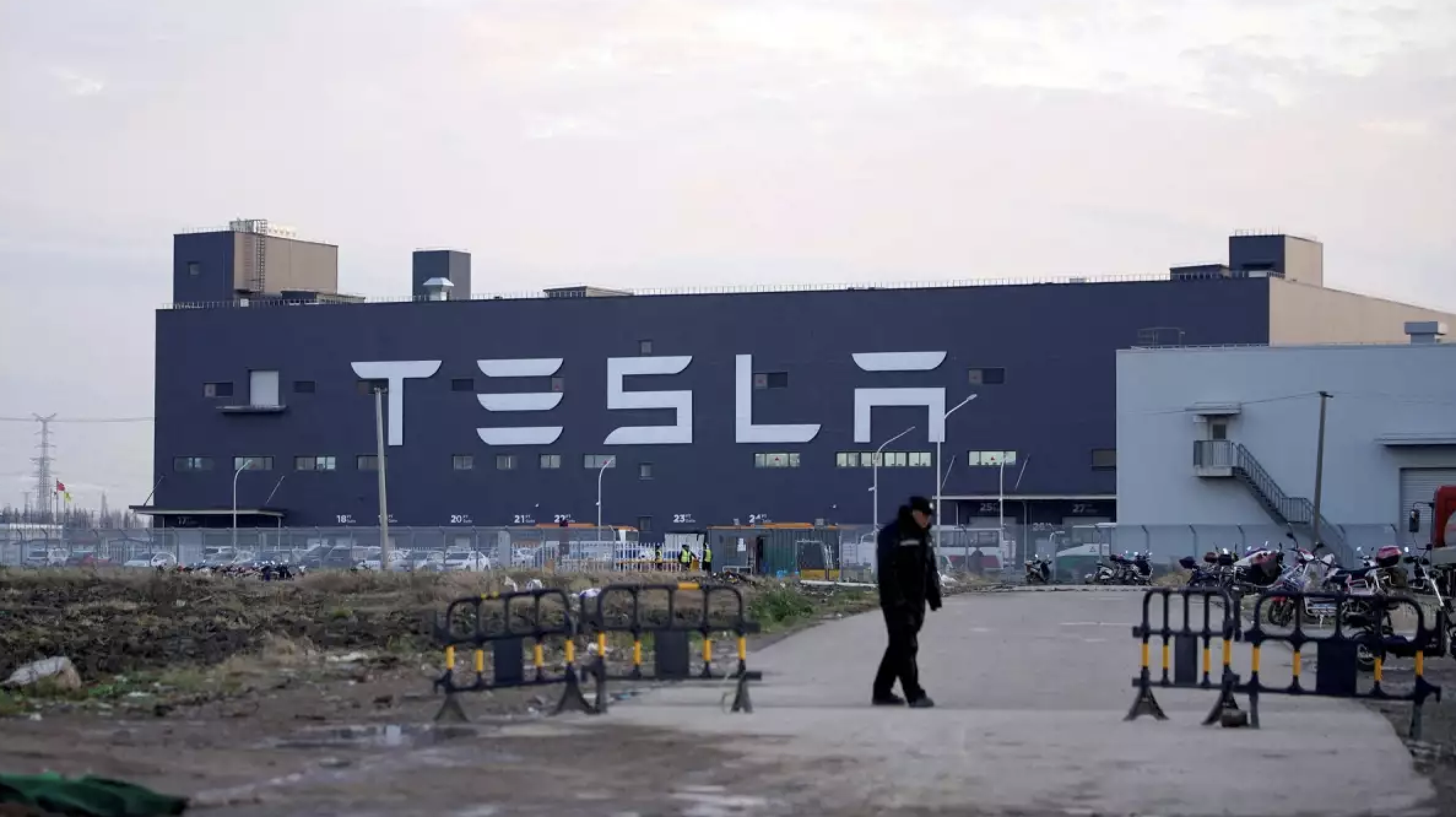 Este jueves se dio a conocer que el gobierno de Nuevo León aprobó a la armadora de autos eléctricos Tesla, 2, 627 mdp en incentivos para infraestructura básica.