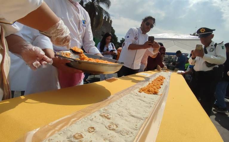 Cuernavaca rompe récord con el taco más grande del mundo