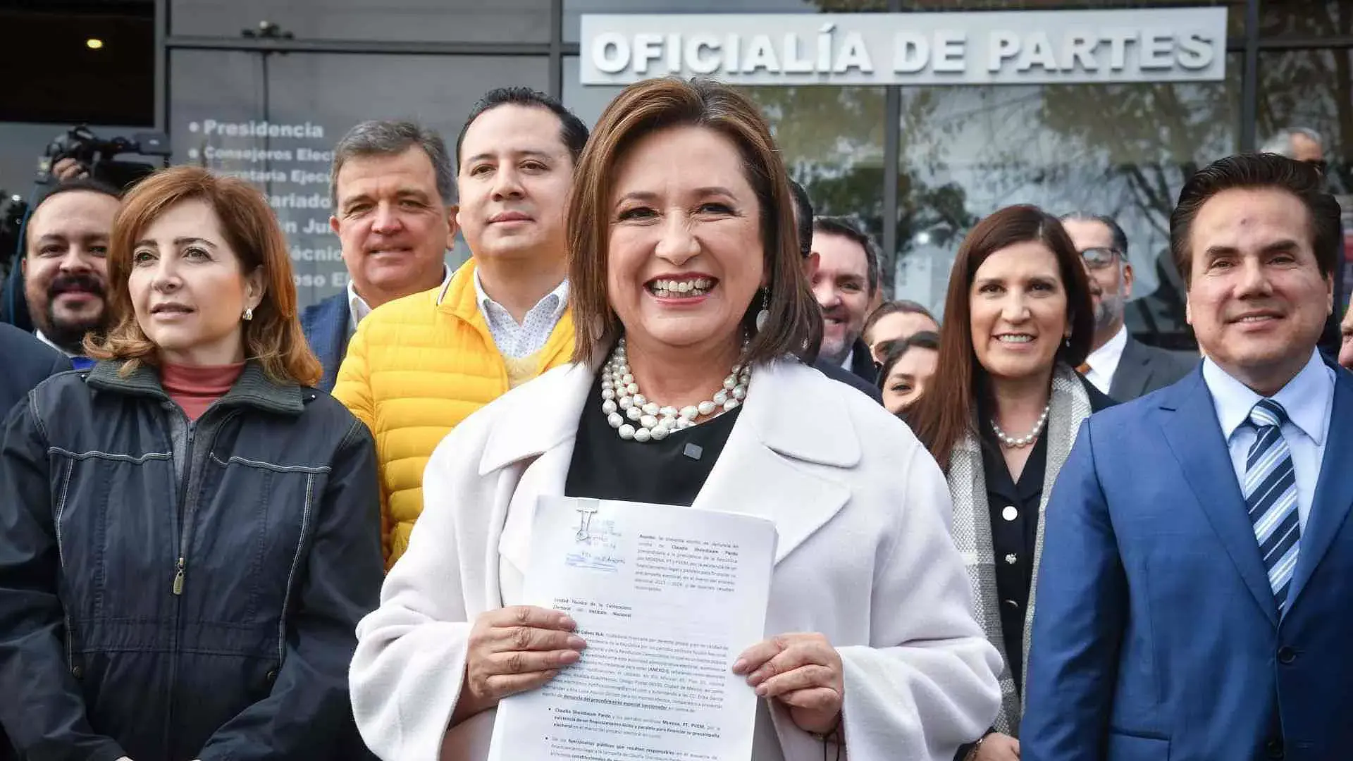 Denuncian desvío de recursos a campaña de Sheimbaum