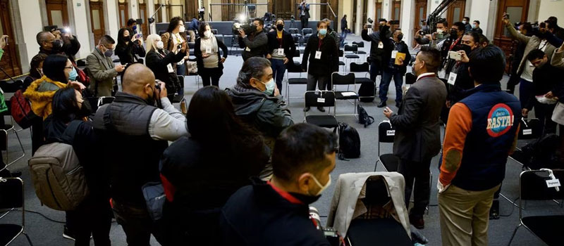 INAI pide a periodistas presentar denuncia por datos filtrados