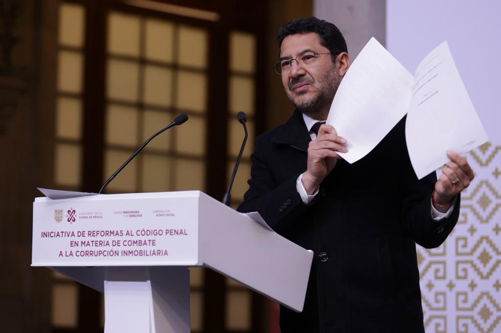 Presentan iniciativa contra cártel inmobiliario en CDMX