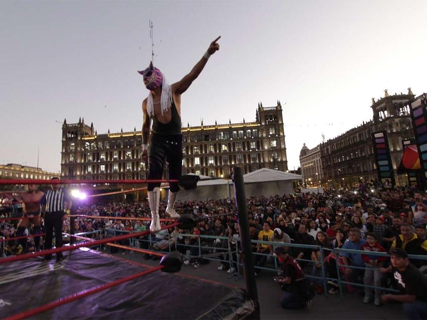 Zócalo de la CDMX se convierte en cuadrilátero