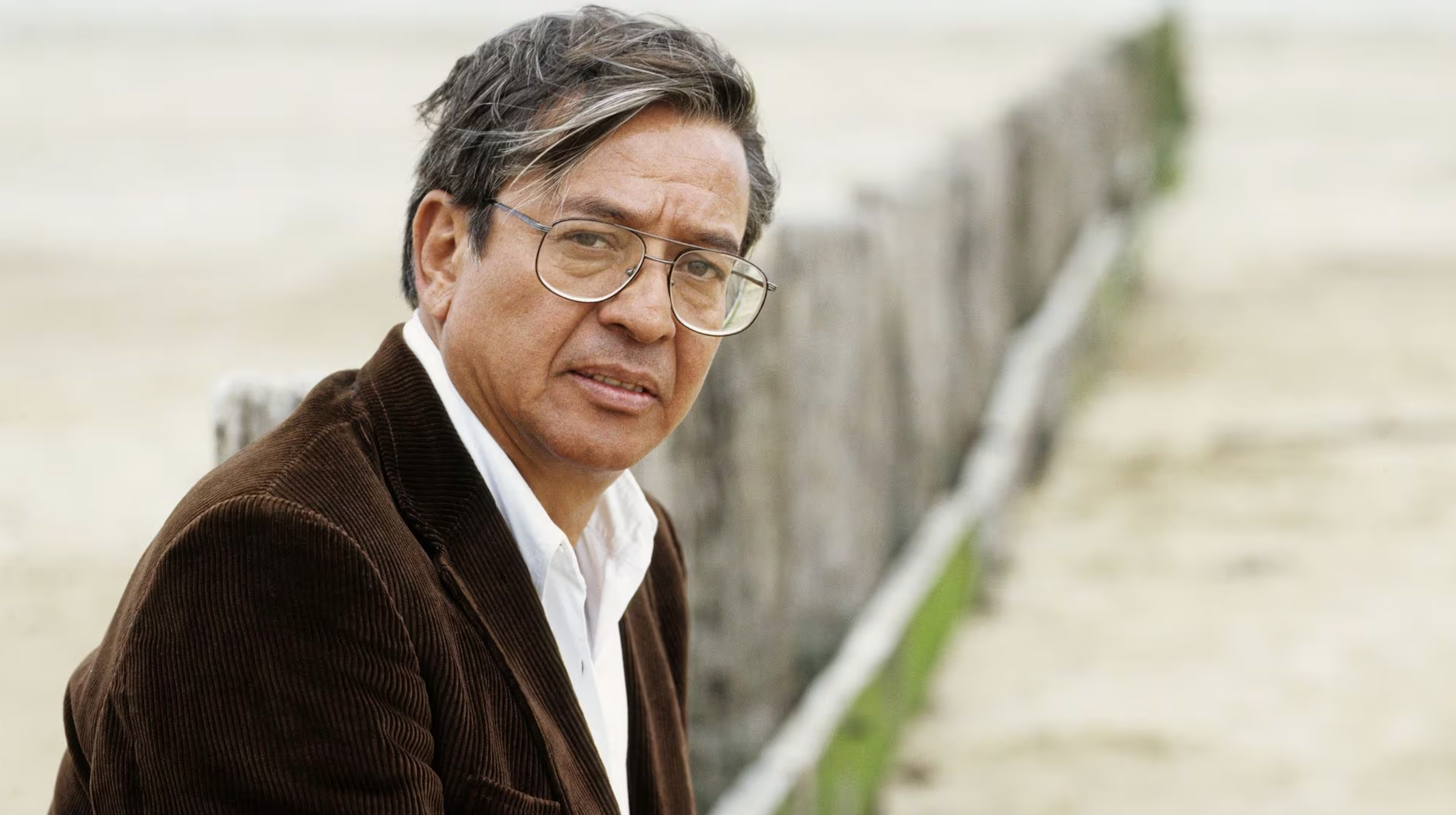 José Agustín Ramírez Gómez, conocido por su influyente contribución a la literatura contemporánea, falleció tras enfrentar varias semanas de delicada salud.