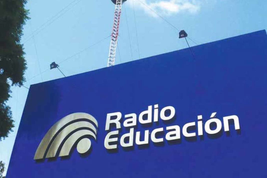 Para conmemorar este hito histórico, Radio Educación ha preparado una serie de eventos que incluyen exposiciones, conciertos, series capsulares y otros.