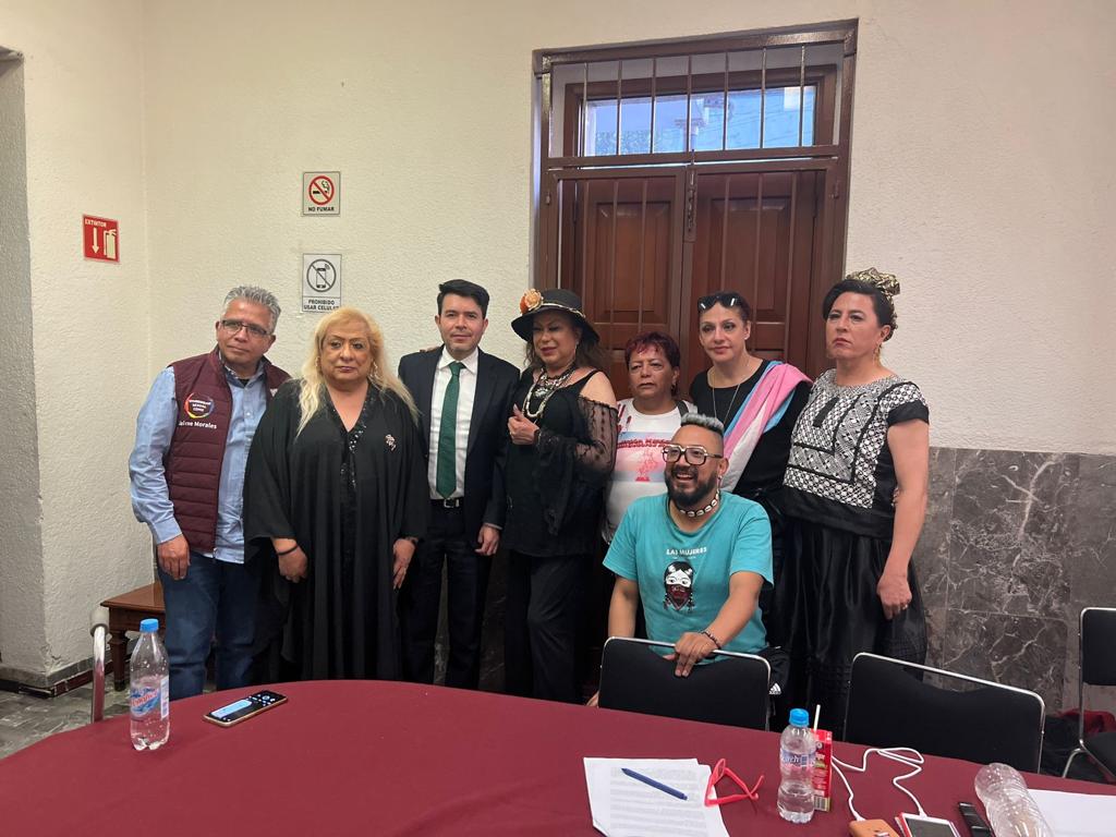 Tras dos horas de mesa de diálogo y negociación entre Integrantes de la Comunidad Transgénero, la SEGOB se comprometió a garantizar seguridad, salud y bienestar