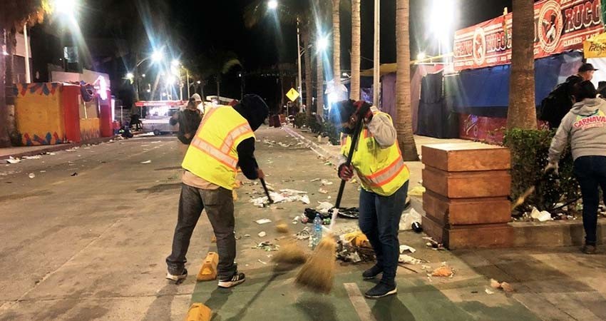 Carnaval en La Paz rebasa servicio de recolección de basura