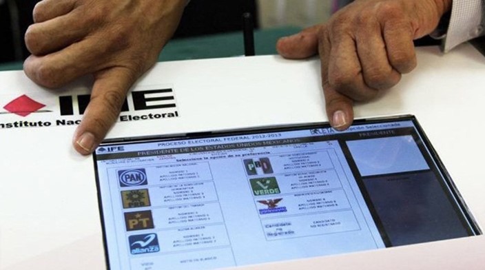 De ser aprobado, el plazo para que mexicanos en el extranjero puedan inscribirse se amplía del 20 de febrero al 25 de febrero.