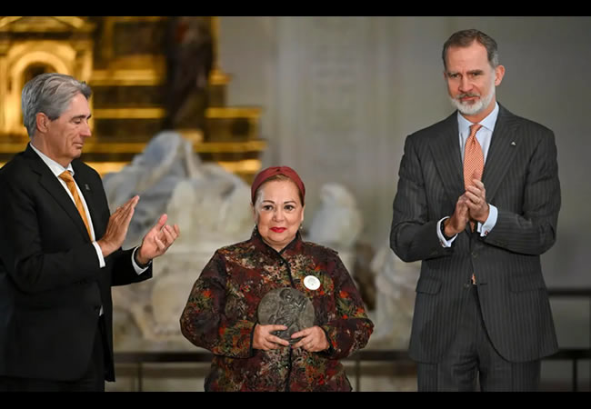 Dan premio a buscadoras de Jalisco