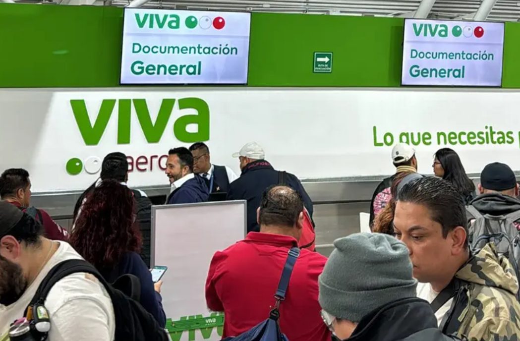 Reportan toma de aeropuerto de Mérida