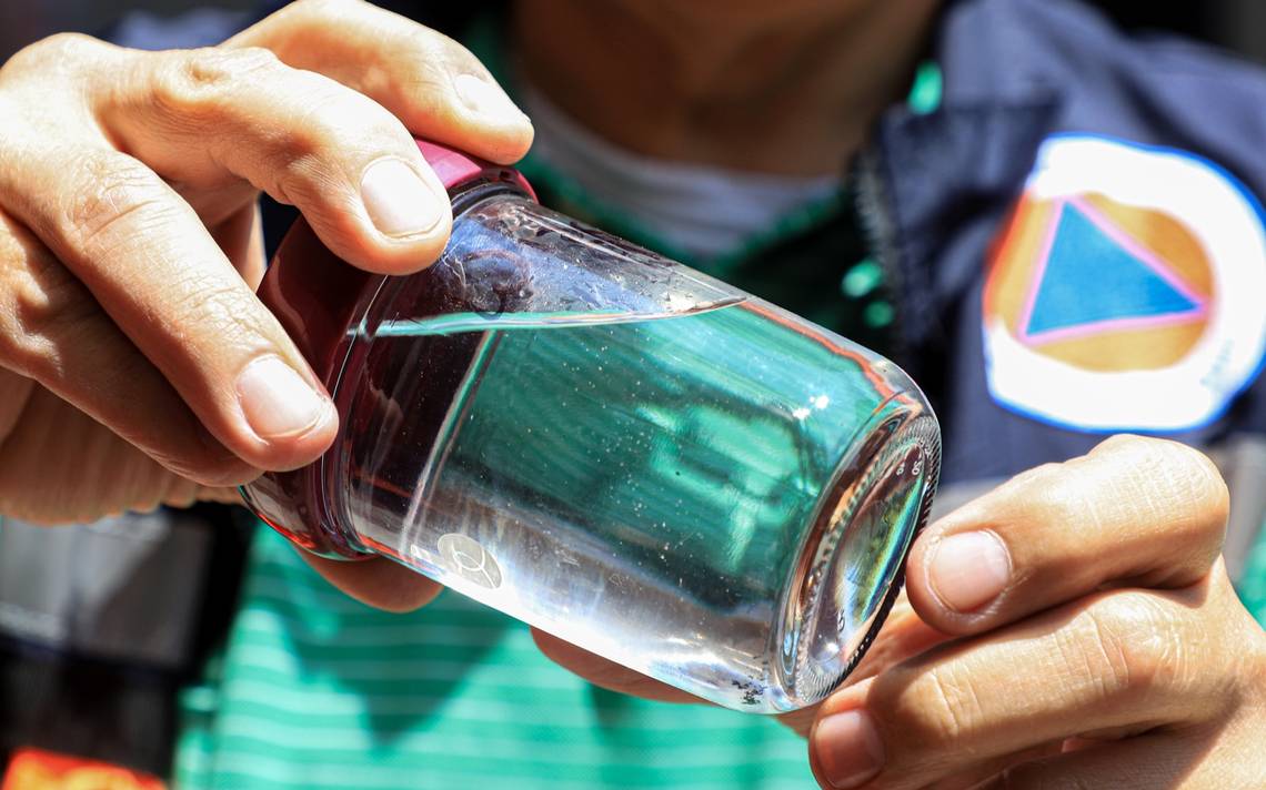 Mandan a laboratorio muestras de agua de CDMX