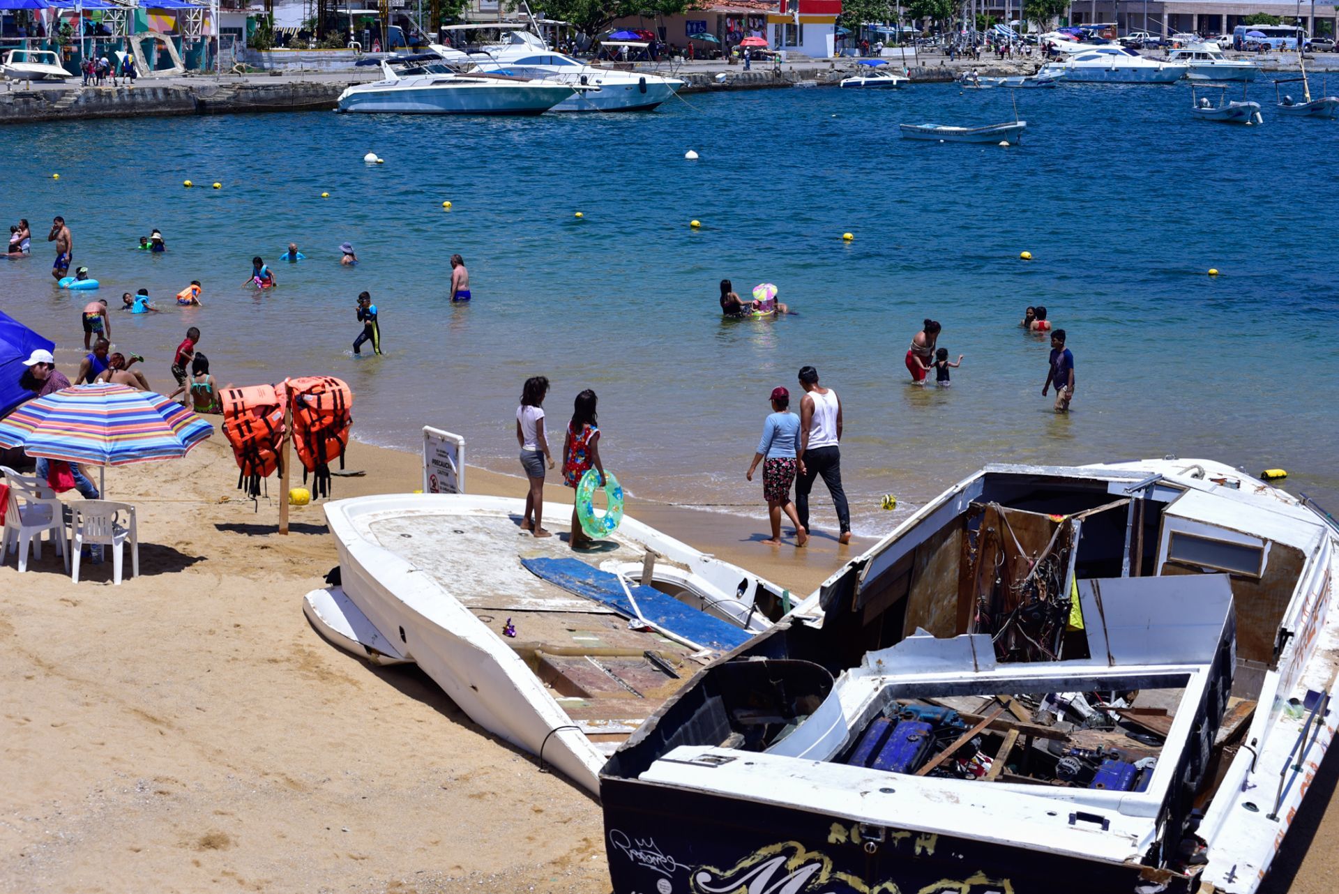 Con 8 mil 110 habitaciones de hotel recuperadas después de 5 meses del huracán Otis, Acapulco alcanzó el 85.8 de ocupación hotelera.