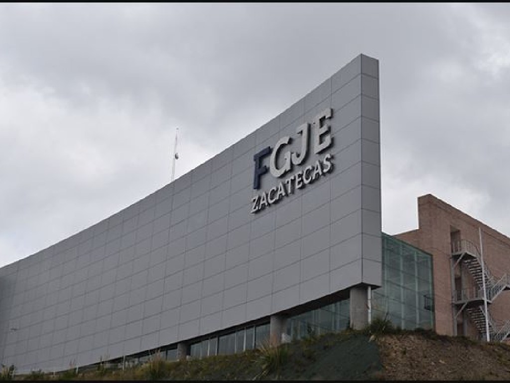 n fuerte operativo de seguridad pública se implementó este domingo en el municipio de Fresnillo en Zacatecas, ante la presencia de un comando delictivo.