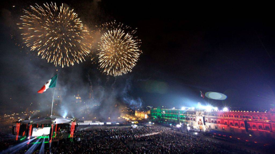 Banda MS se suma al Grito de Independencia en el Zócalo