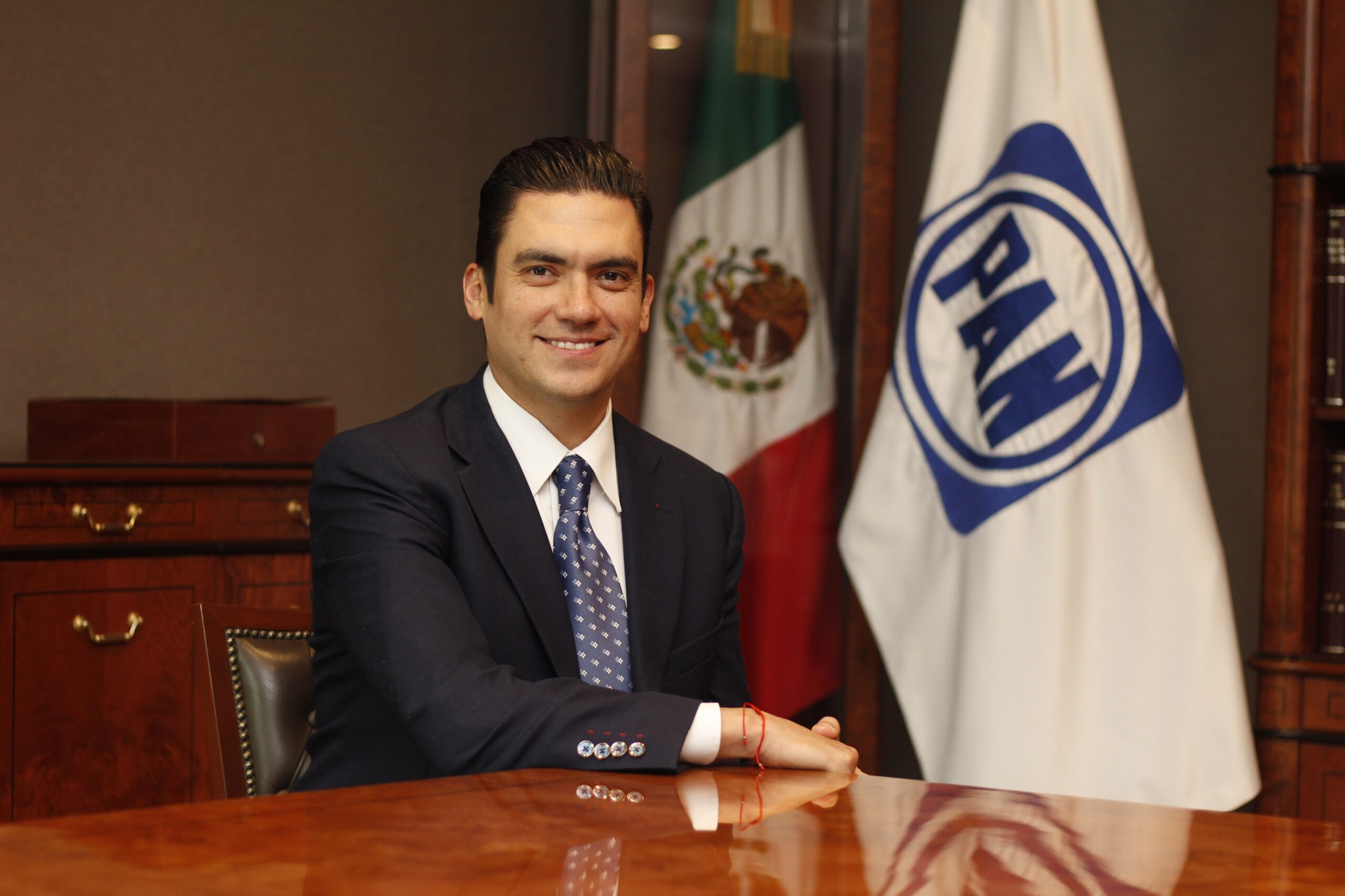 Jorge Romero Herrera anuncia su candidatura para la dirigencia nacional del PAN