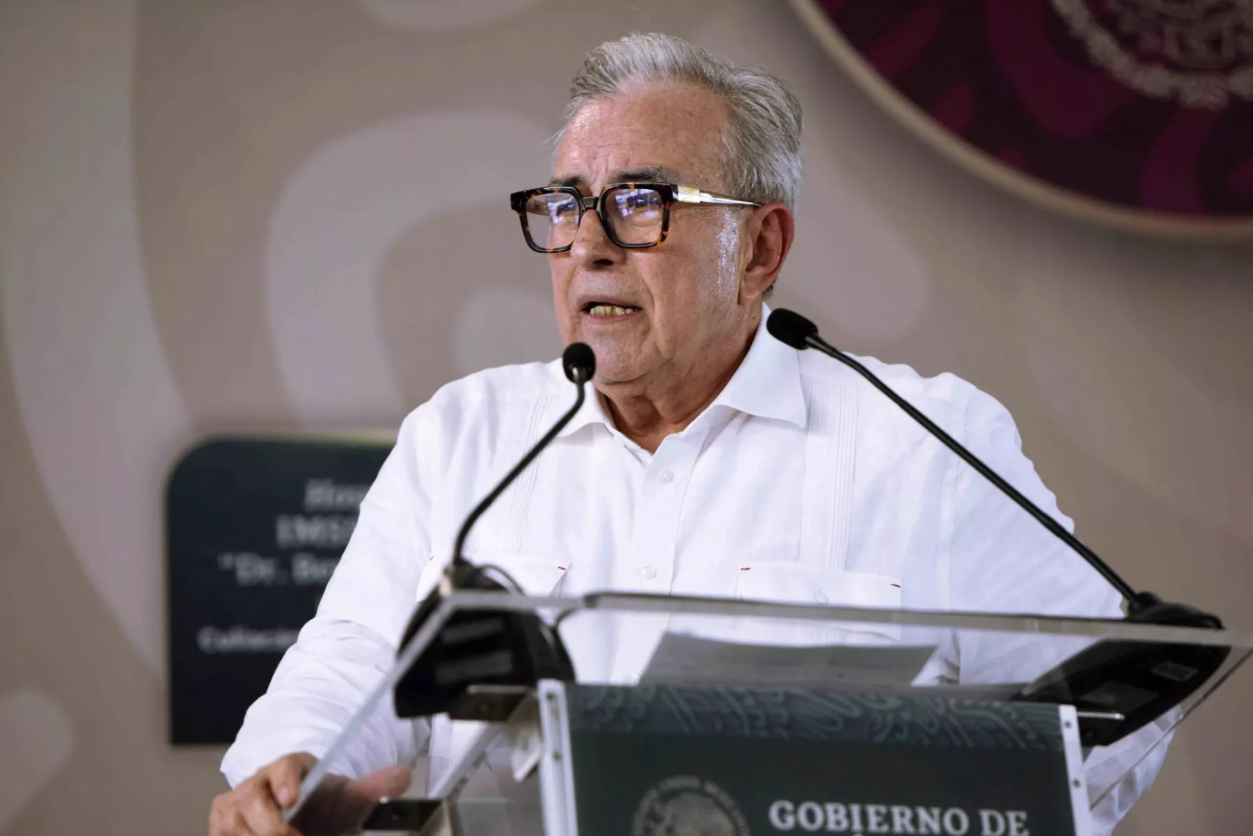 Las sombras del poder: La encrucijada de Rubén Rocha Moya