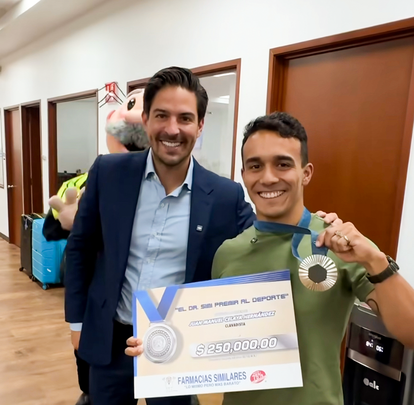 Olímpico Juan Celaya es incentivado por Víctor González Herrera