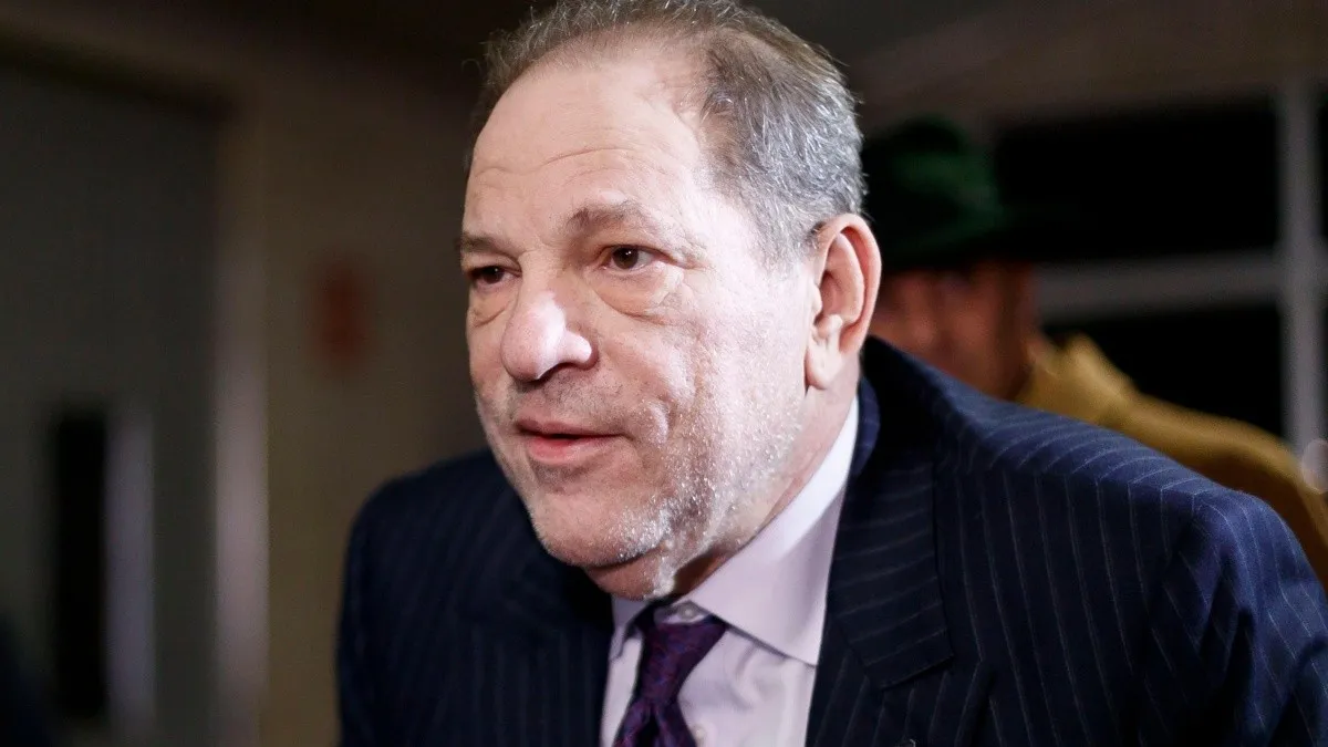 Aplazan juicio de Harvey Weinstein para principios de 2025