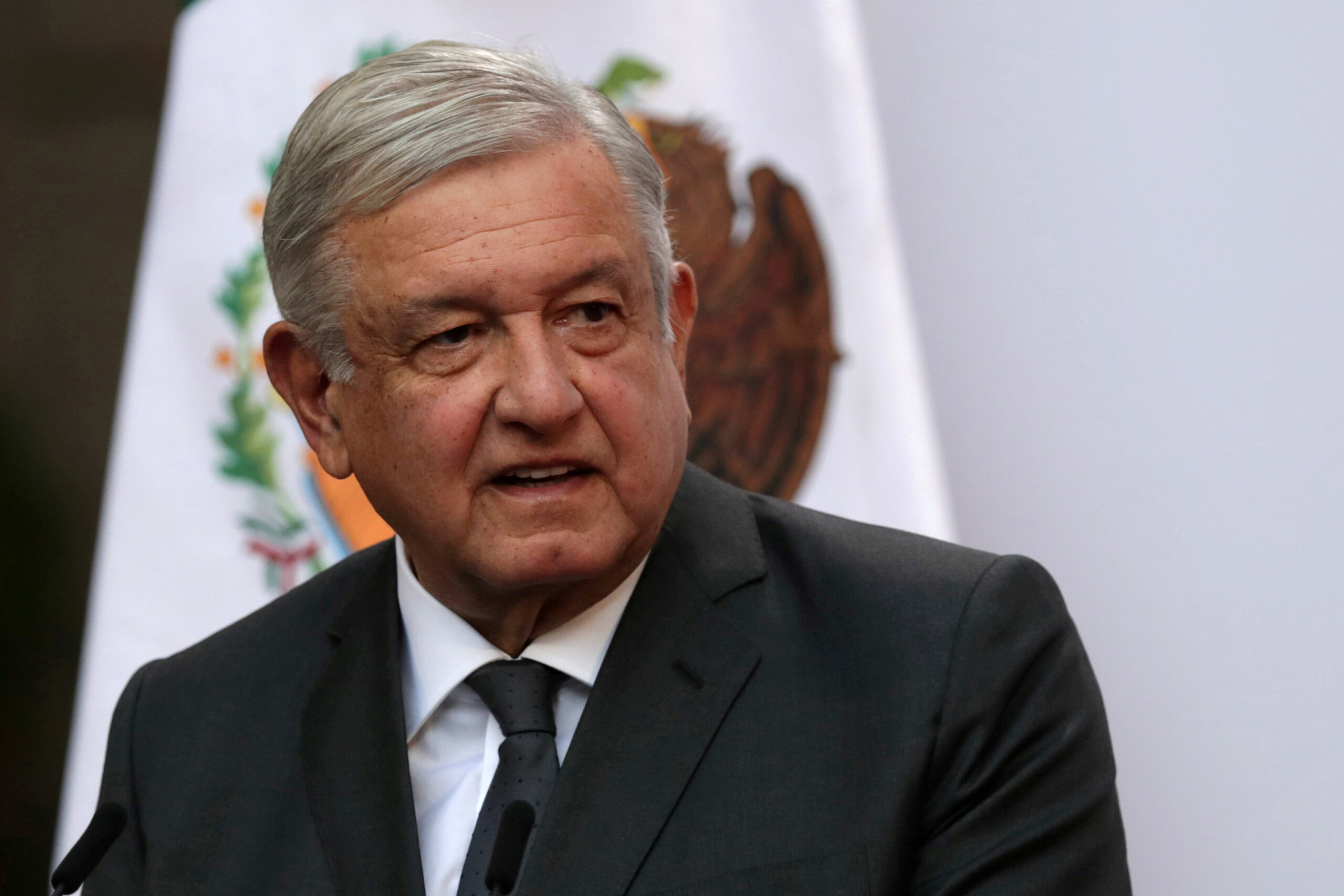 Las contradicciones de AMLO: entre el discurso y la realidad