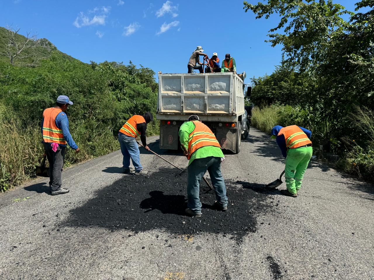 Programa Bachetón avanza en la conservación de la red carretera federal libre de peaje