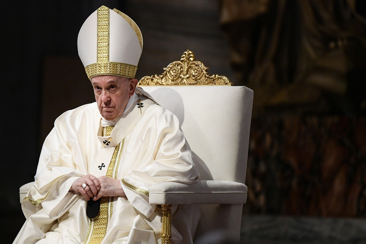 Papa Francisco podría renunciar, dice un cardenal